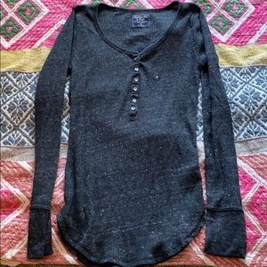 A&F LONG SLEEVE